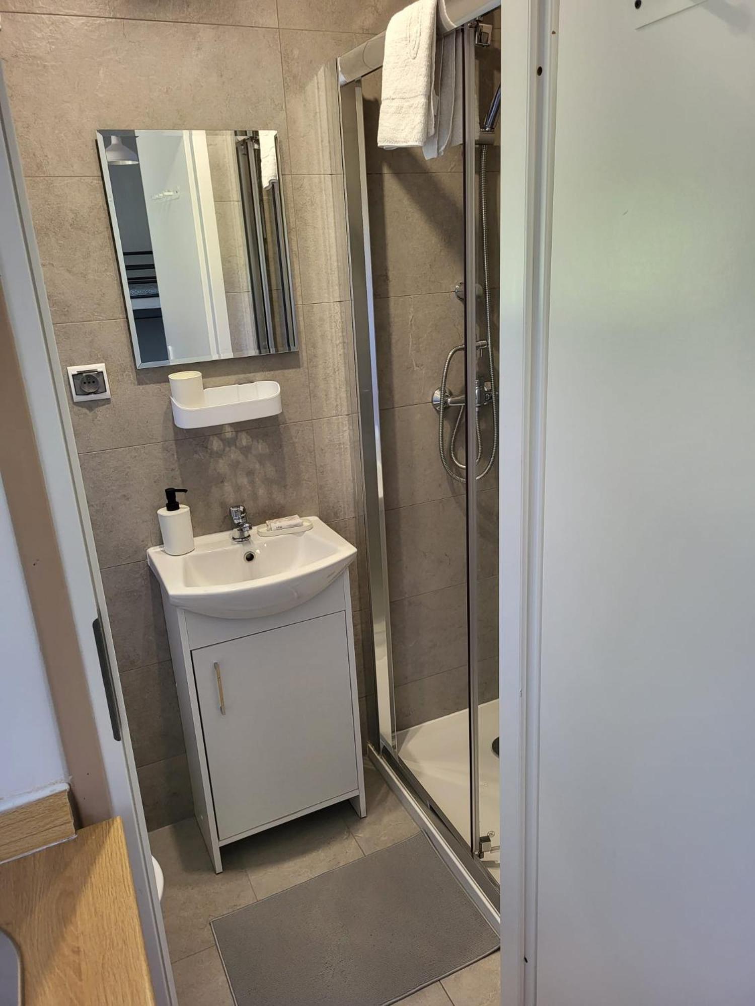 Apartment Szpak I Gil - Letniskowe W Dolinie Baryczy Milicz